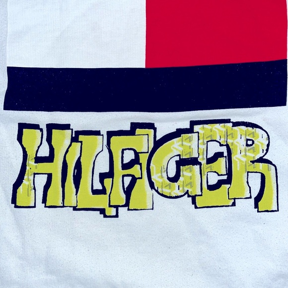 Unisex Tommy Hilfiger sweatshirt size medium. - Picture 6 of 6